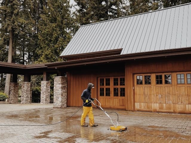 Exterior Cleaning Service Image